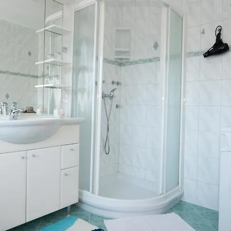 Mencinger Apartman *